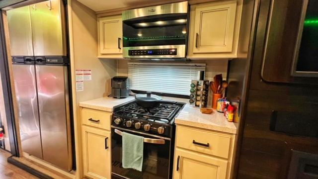 Luxury Glamping Near Idaho Event Center In Nampa Leilighet Eksteriør bilde